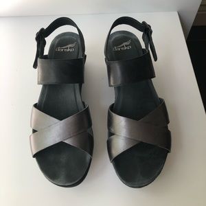 Dansko leather wedge sandal size 8 (39)